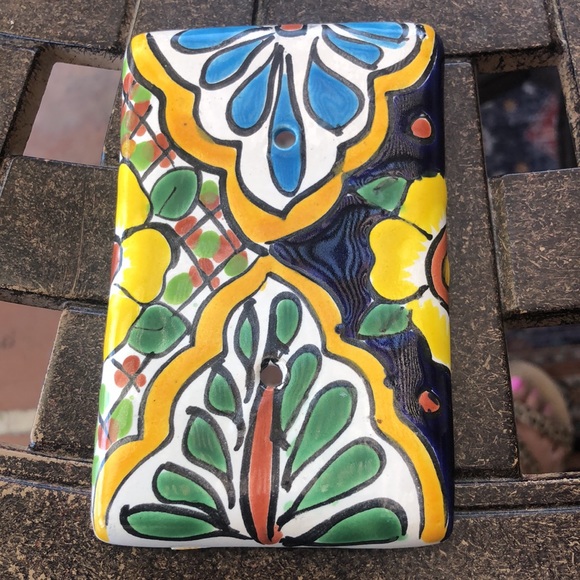 2 Talavera Mexico Handmade Painted Light Switch Covers - Picture 2 of 5